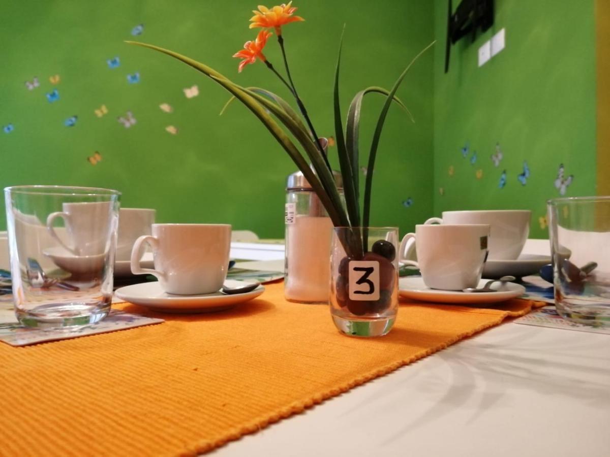 A Casa Di Gio' Bed and Breakfast Atri Exteriör bild